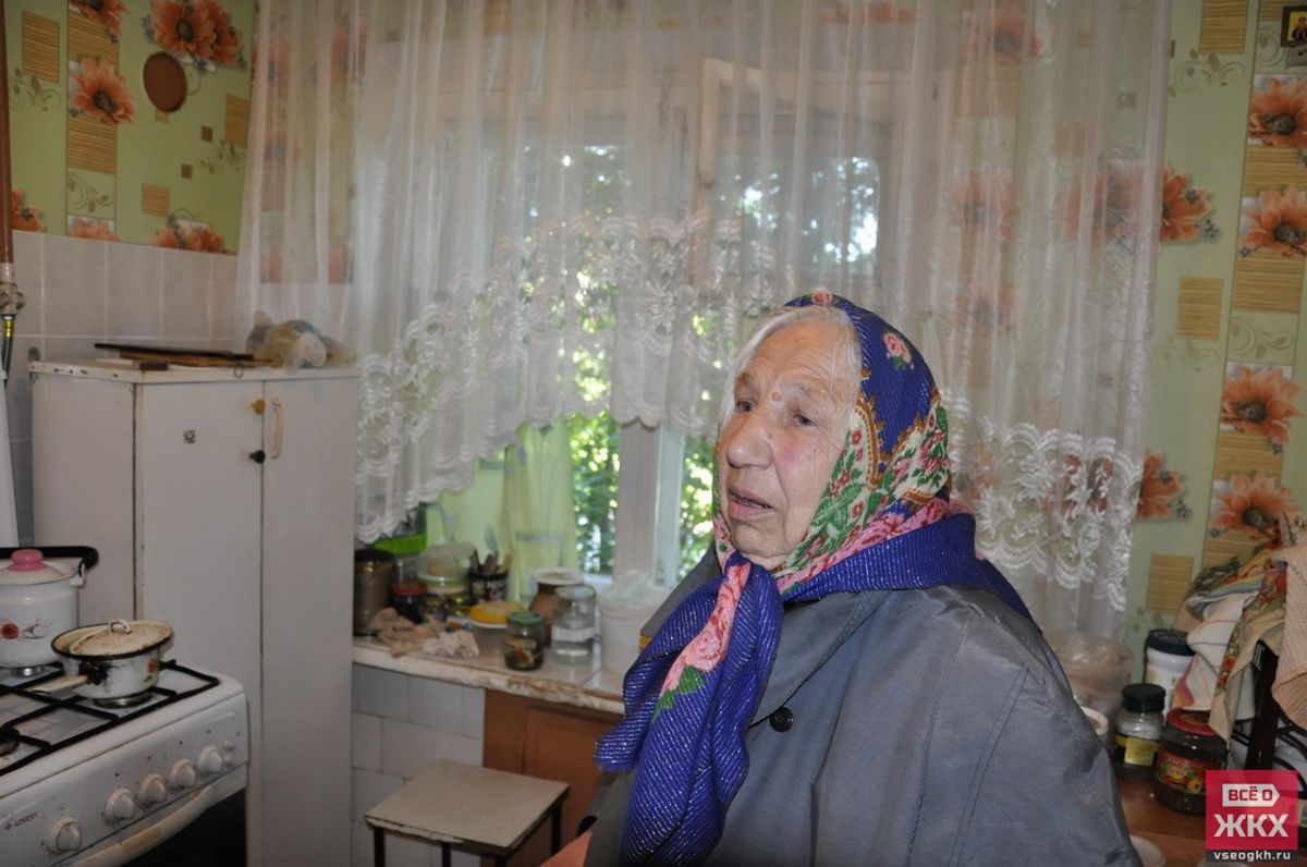 Жительница Надежда Баранова на своей кухне